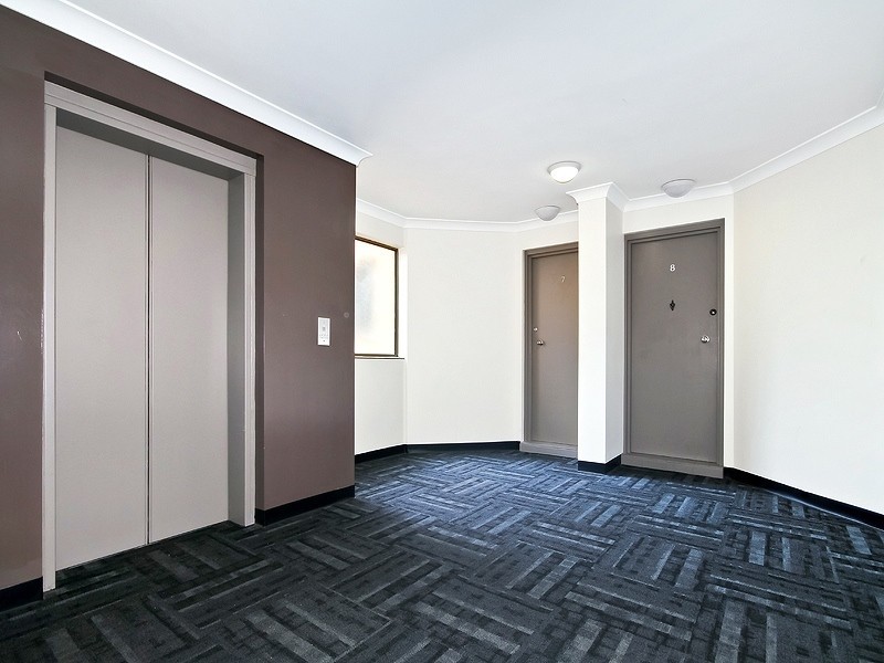 8/281 Henley Beach Road, Brooklyn Park SA 5032