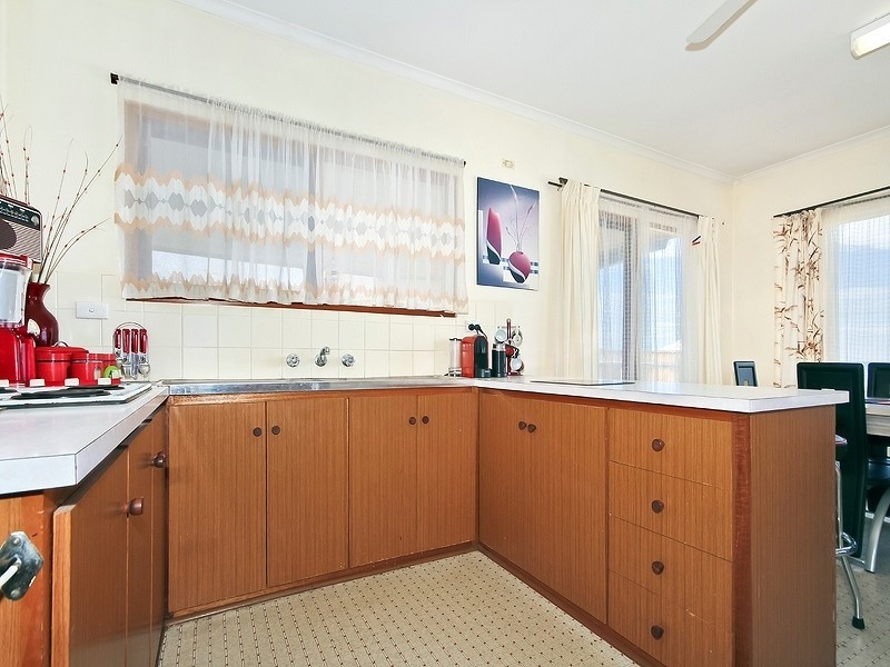 34 Esplanade, Christies Beach SA 5165