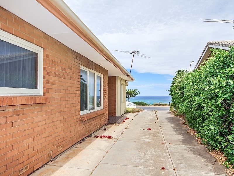 34 Esplanade, Christies Beach SA 5165