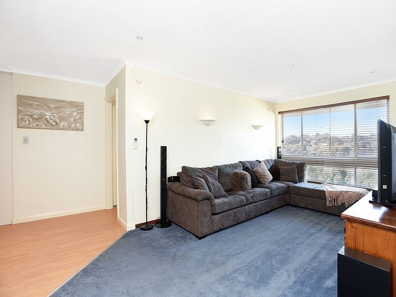 33 Woocalla Street, O’sullivan Beach SA 5166