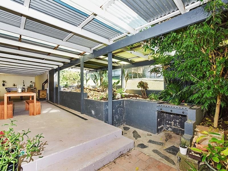 33 Woocalla Street, O’sullivan Beach SA 5166
