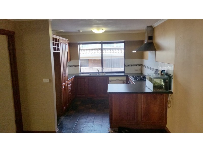 16 Horndale Drive, Happy Valley SA 5159