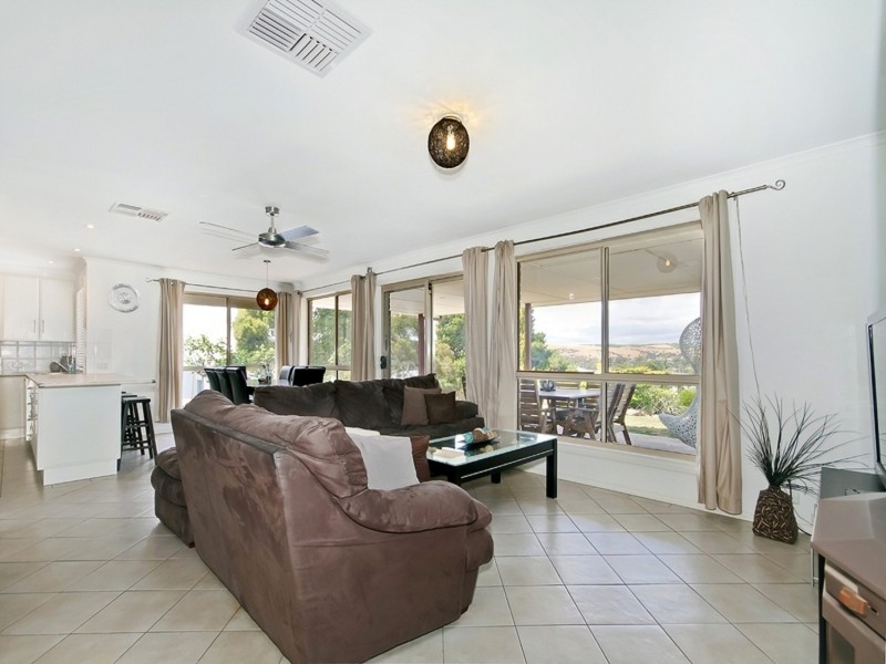 6 Sauerbiers Road, Seaford Meadows SA 5169