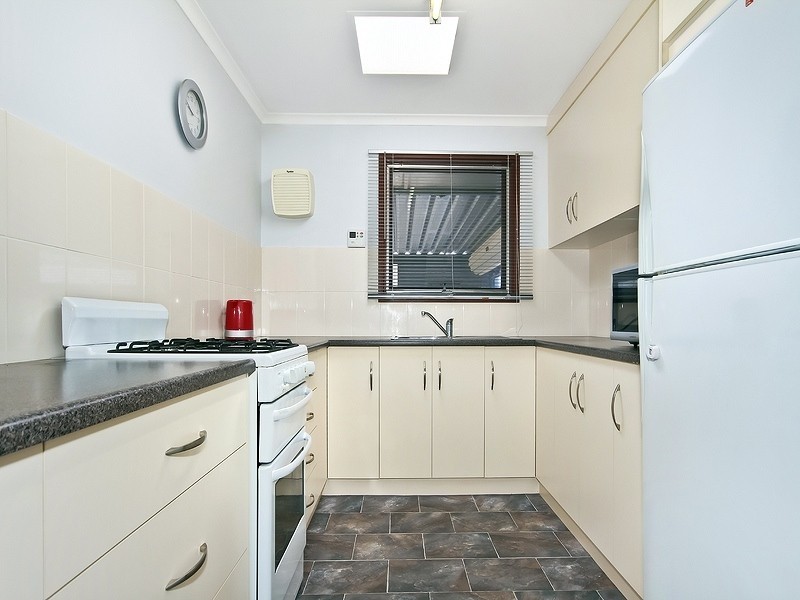 4 Brindisi Road, Hackham West SA 5163