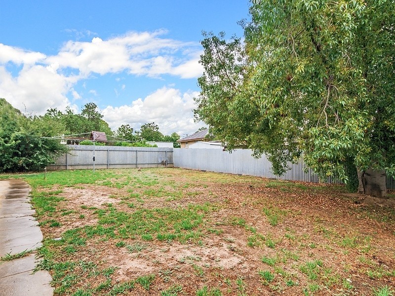 20 Adrian Street, Christie Downs SA 5164