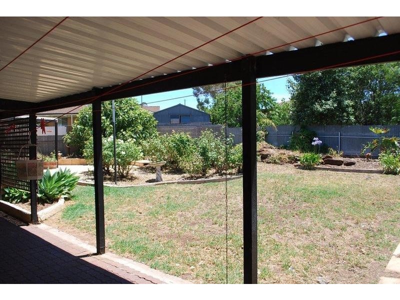 19 Loman Street, Morphett Vale SA 5162