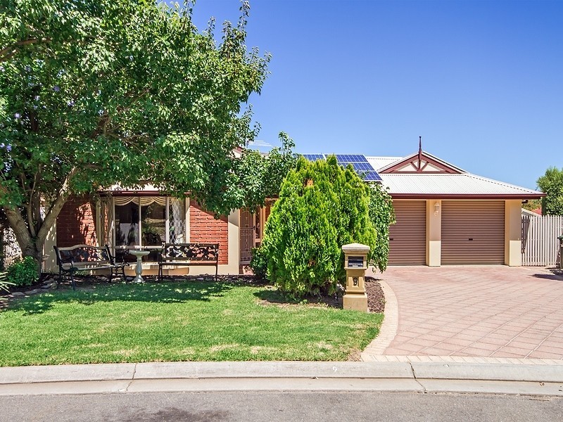 9 Seppelt Court, Woodcroft SA 5162