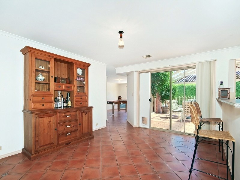 9 Seppelt Court, Woodcroft SA 5162