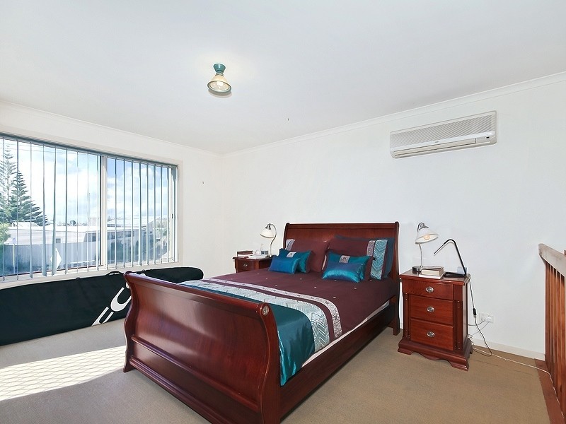 6 Sydney Crescent, Christies Beach SA 5165