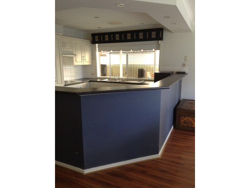 2 McMahon Road, Morphett Vale SA 5162