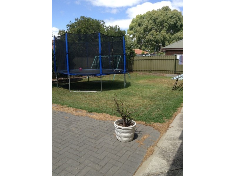 2 McMahon Road, Morphett Vale SA 5162