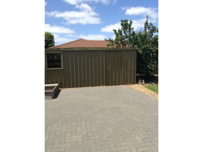 2 McMahon Road, Morphett Vale SA 5162