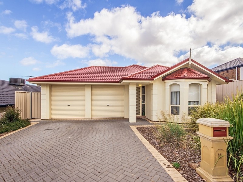 11 Fuschia Street, Huntfield Heights SA 5163