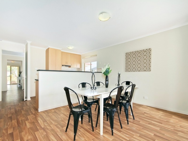 11 Fuschia Street, Huntfield Heights SA 5163