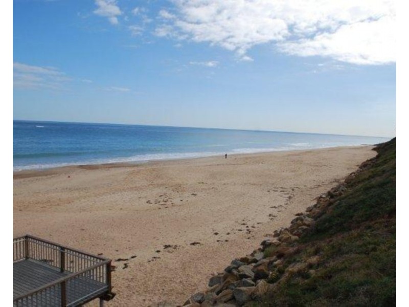 33A & 33B Taunton Parade, Christies Beach SA 5165