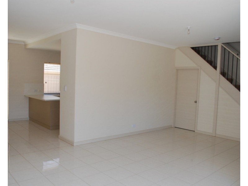 33A & 33B Taunton Parade, Christies Beach SA 5165