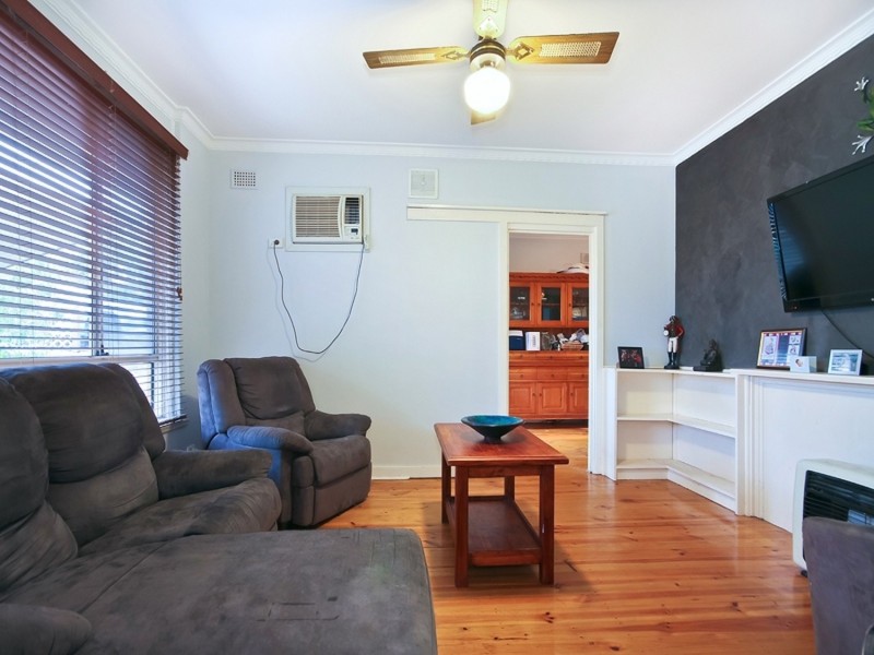 28 Ray Avenue, Morphett Vale SA 5162