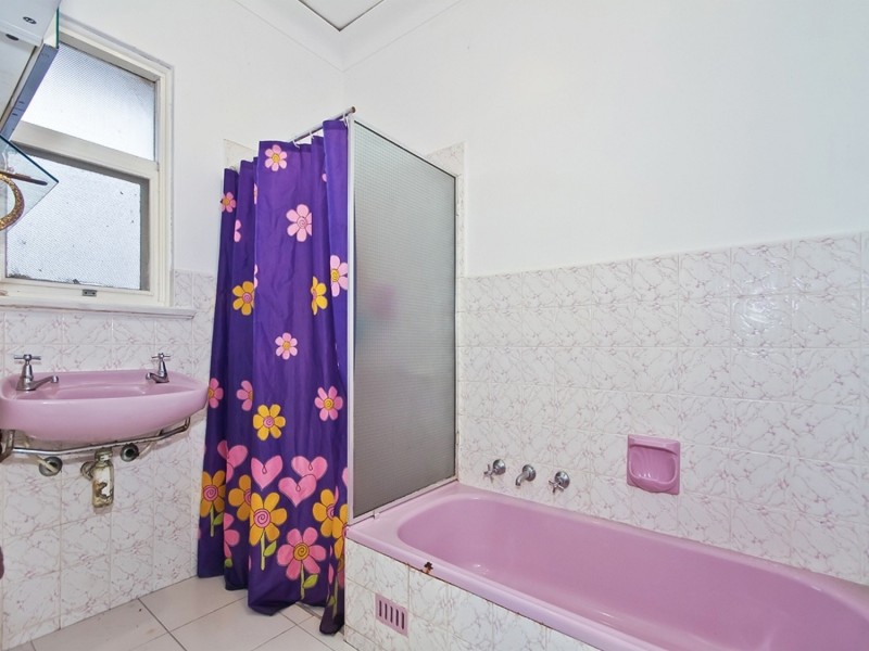 28 Ray Avenue, Morphett Vale SA 5162