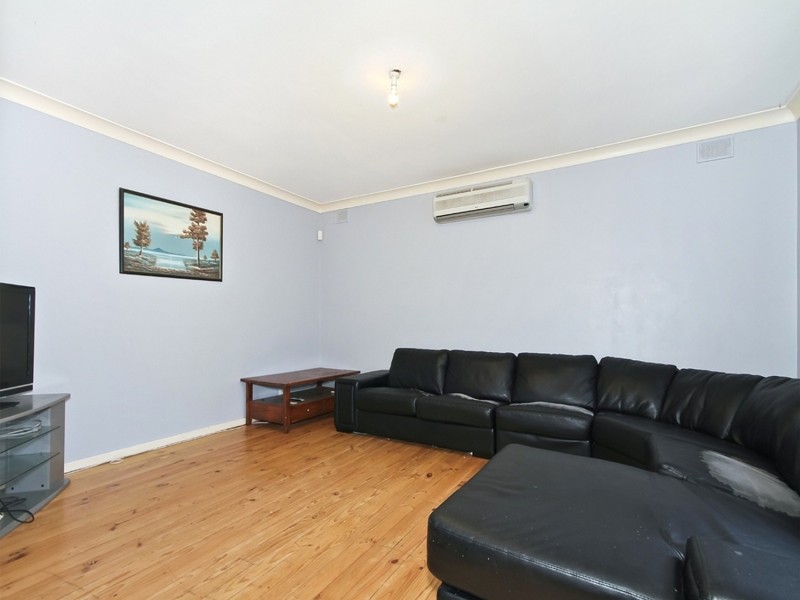 14 Valleyview Crescent, Hackham West SA 5163