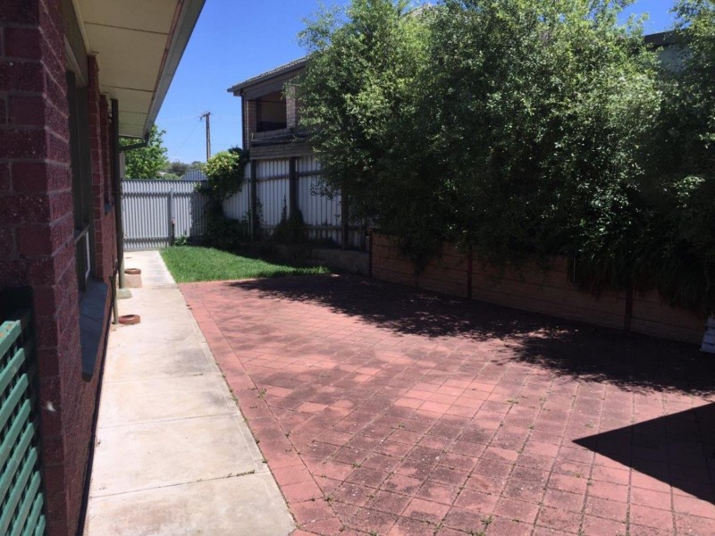 15 Saphire Road, Morphett Vale SA 5162