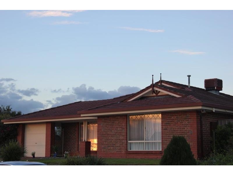 28 Pegasus Drive, Woodcroft SA 5162