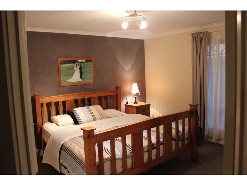 28 Pegasus Drive, Woodcroft SA 5162