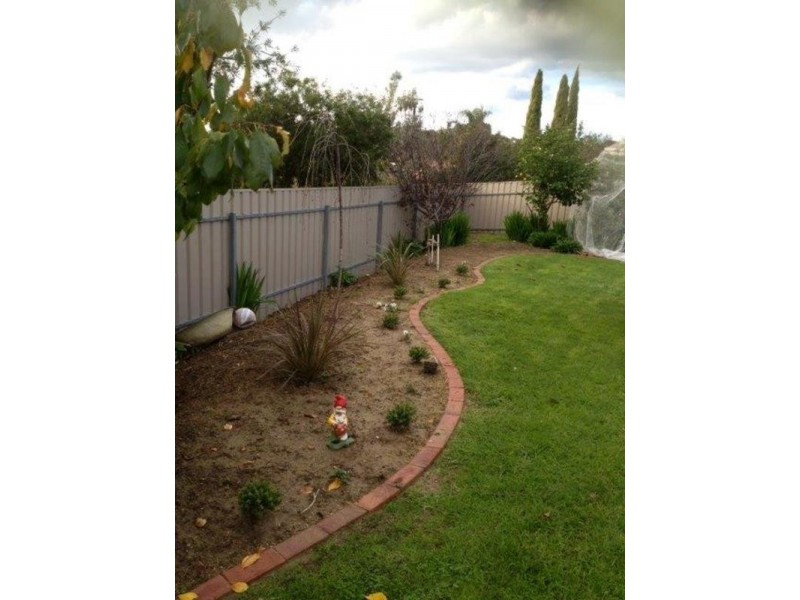 28 Pegasus Drive, Woodcroft SA 5162