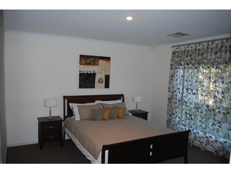 .15 Flag Street, Seaford Meadows SA 5169