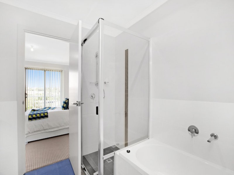 4/42 Sunningdale Drive, Christie Downs SA 5164