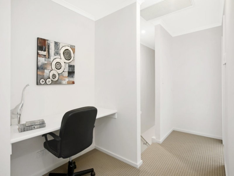 4/42 Sunningdale Drive, Christie Downs SA 5164