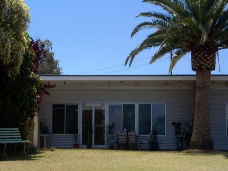 42 Margaret Street, Port Noarlunga SA 5167