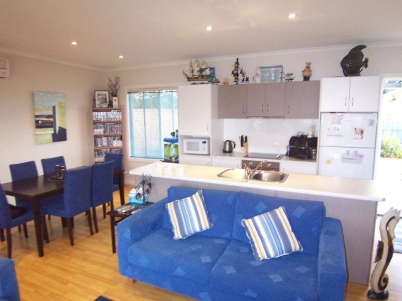 42 Margaret Street, Port Noarlunga SA 5167