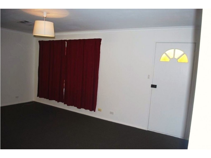 12 Lillian Street, Huntfield Heights SA 5163