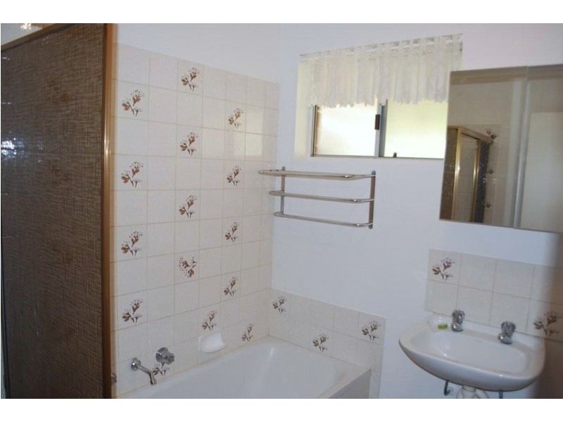 12 Lillian Street, Huntfield Heights SA 5163