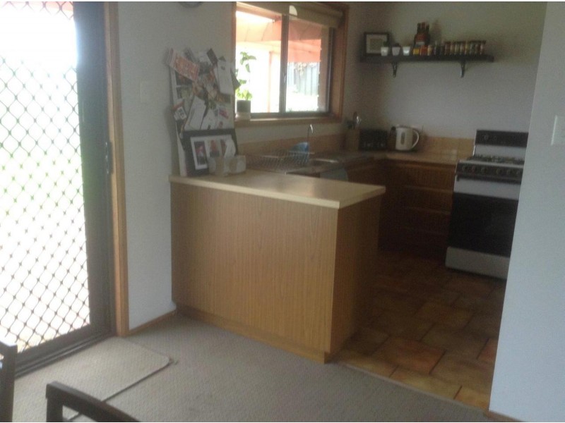 10 Lyons Circuit, Trott Park SA 5158