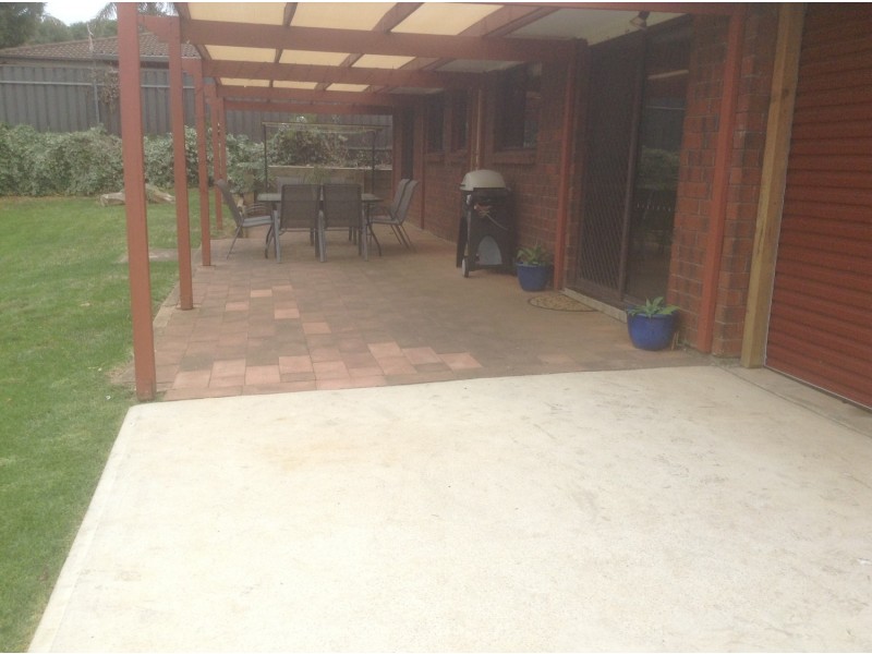 10 Lyons Circuit, Trott Park SA 5158