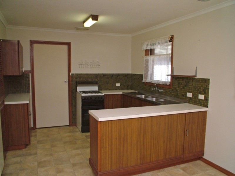 25 Marana Avenue, Morphett Vale SA 5162