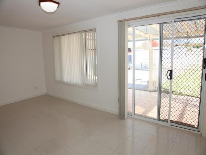 30 Kwinana Crescent, Port Noarlunga South SA 5167