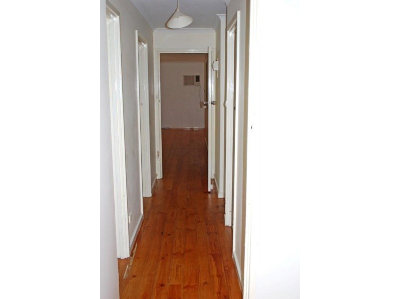 .6 Giles Court, Christie Downs SA 5164