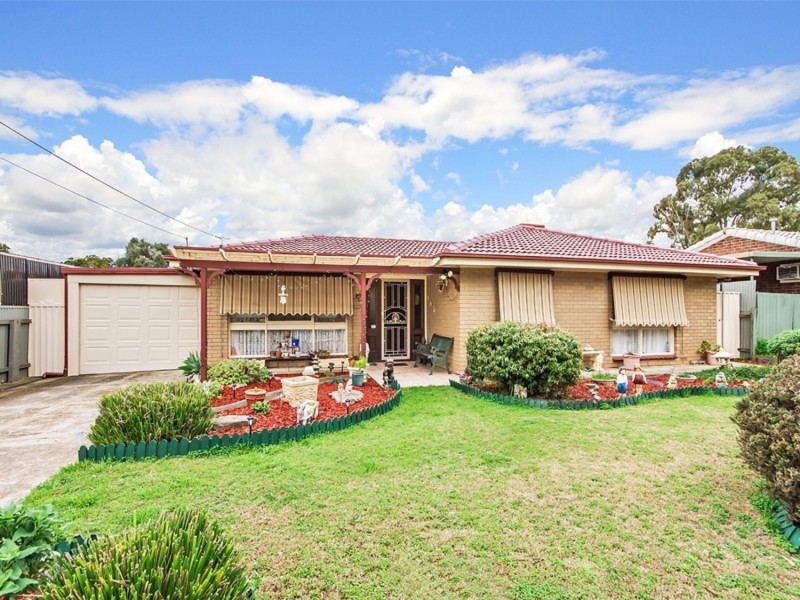 10 Hammond Avenue, Morphett Vale SA 5162
