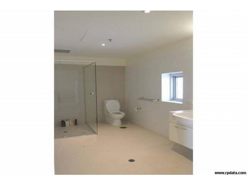 21/2 Ochre Place, Christie Downs SA 5164