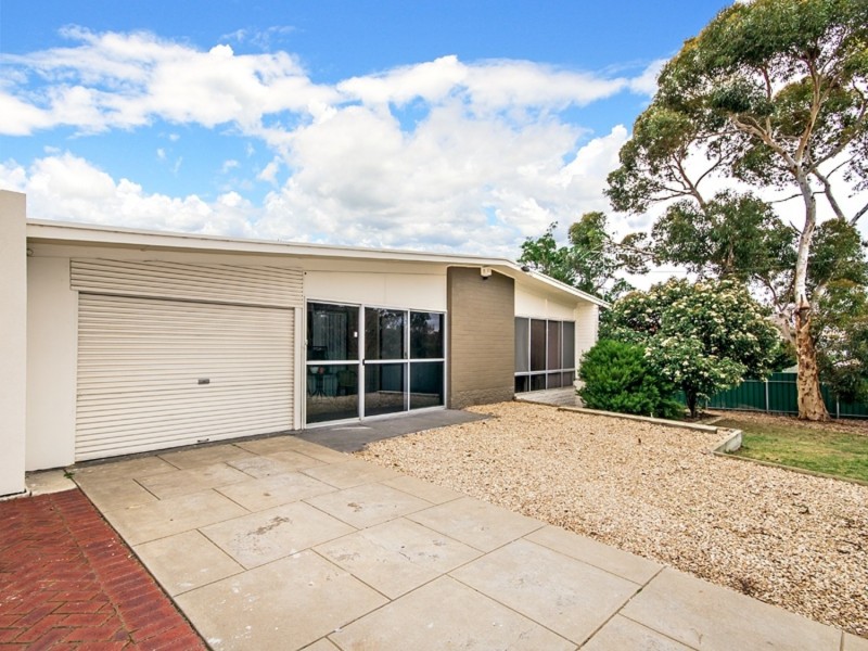 *21 Morrow Road, Christies Beach SA 5165