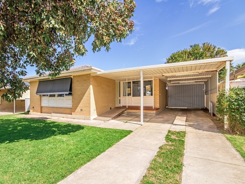 30 Gayundah Crescent, O’sullivan Beach SA 5166
