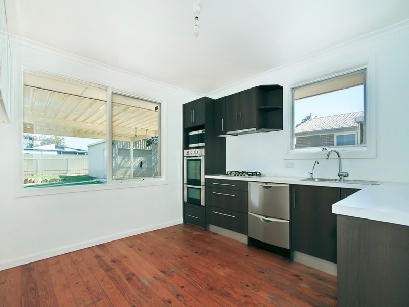 30 Gayundah Crescent, O’sullivan Beach SA 5166