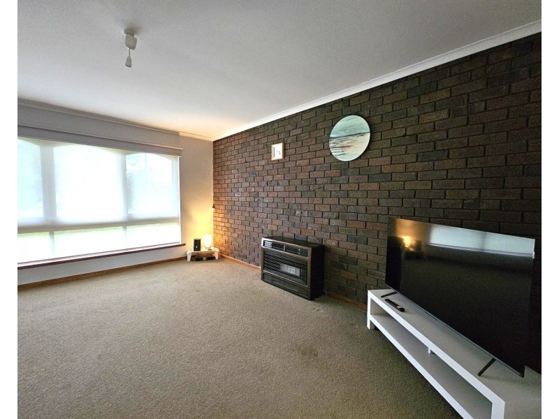 21 Radcliffe Grove, Christie Downs SA 5164