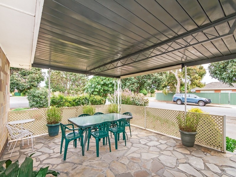 52 Roberts Road, Hackham West SA 5163