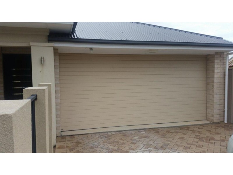 2 Deemster Avenue, Christies Beach SA 5165