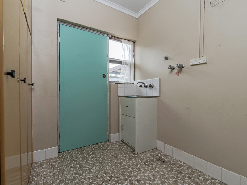 41 Kentwood Road, Morphett Vale SA 5162