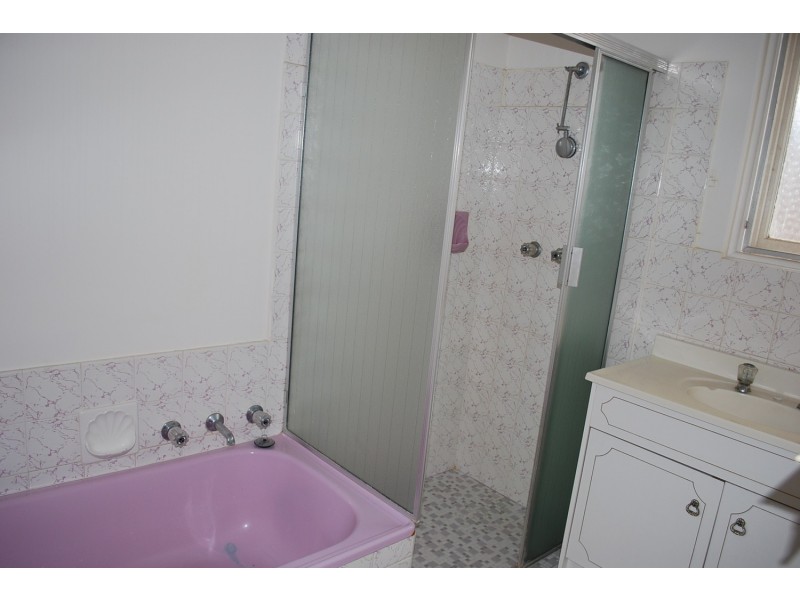 16 Carbenet Drive, Hackham SA 5163