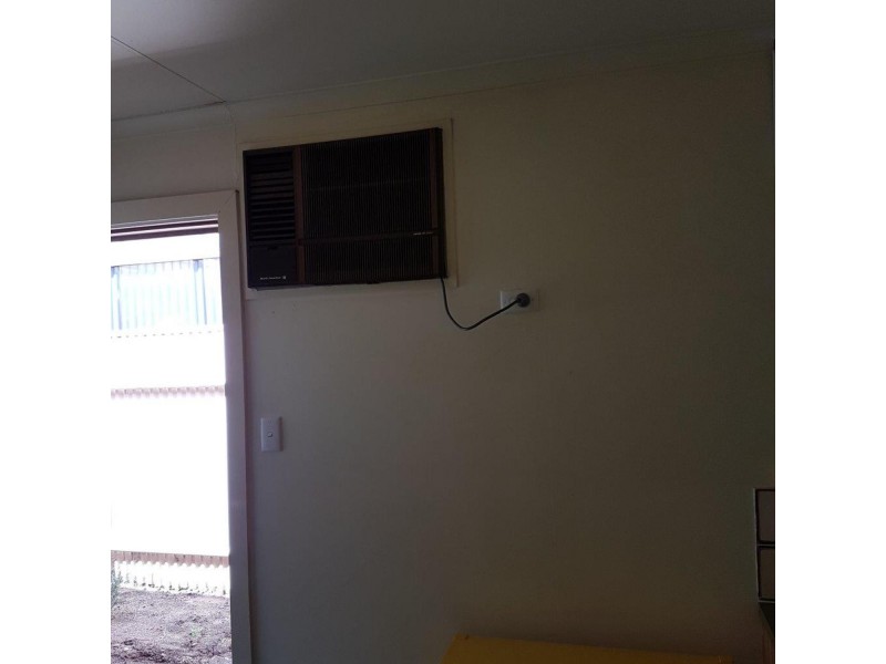 389B Commercial Road, Moana SA 5169